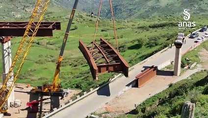 Mistretta, montato un grosso pezzo del viadotto Regillo 2 sulla statale 117