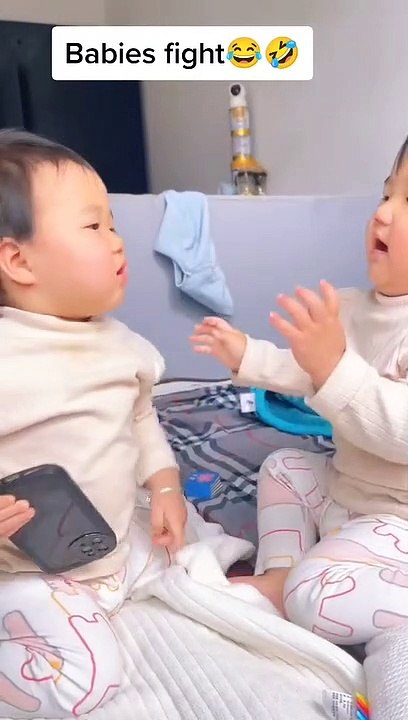Baby fight