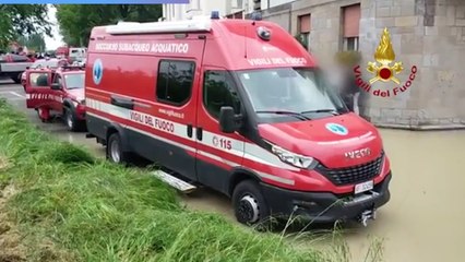 Video alluvione in Emilia Romagna: centinaia di sfollati