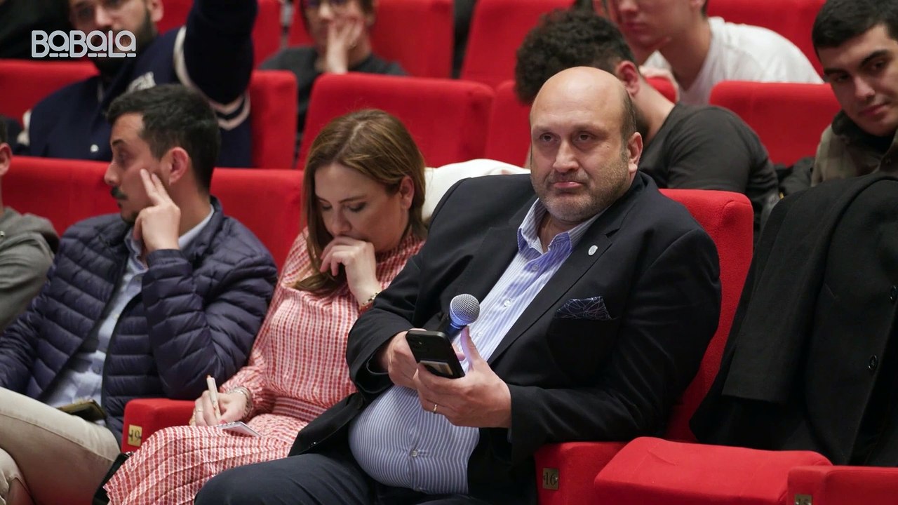 Mevzular Açık Mikrofon'a konuk olan Ali Babacan...
