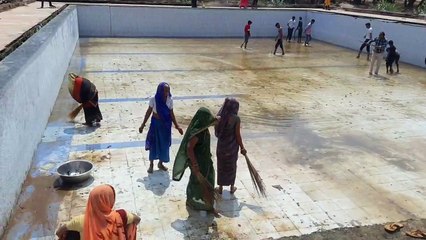 श्रद्धा के साथ किया श्रमदान, निखरा कदम्बकुंज का कुण्ड