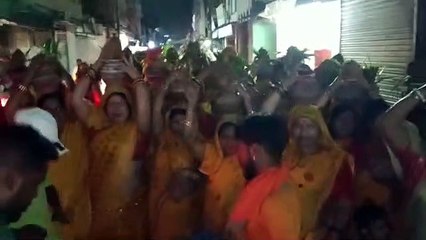 त्रिपोलिया मंदिर में कमलगट्टा एवं बेल पत्र से भगवान शिव का किया महारूद्राभिषेक, देखे वीडियों