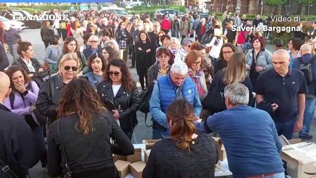 Pisa, fiaccolata per ricordare Barbara Capovani