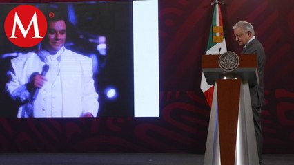 AMLO pide canción de "Así fue" de Juan Gabriel en La Mañanera