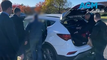 Volunteer firefighter charged with lighting fire in regional NSW