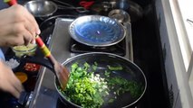 Aloo Palak Sabzi Recipe in Hindi - आलू पालक की सब्ज़ी बनाने की विधि हिंदी में
