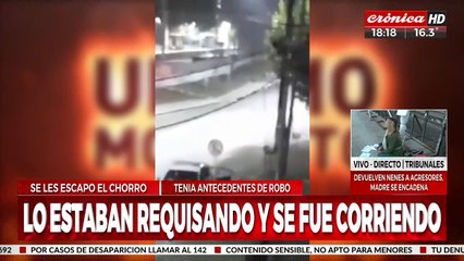 Lo estaban requisando y se fue corriendo