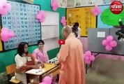 Video: यूपी निकाय चुनाव की वोटिंग शुरू, गोरखपुर में सीएम ने डाला वोट
