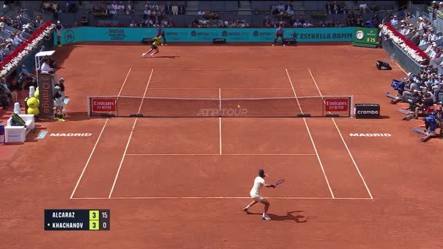 Alcaraz wins entertaining clash with Khachanov