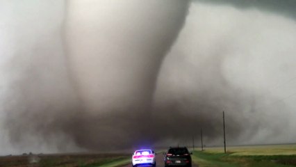 Download Video: Dashcam footage captures HUGE monster tornado