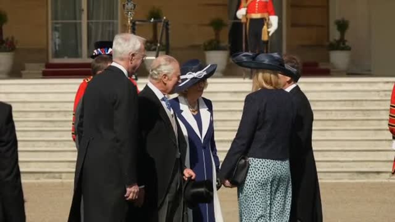 Carlos III y Camila reciben a los primeros invitados a su coronación en Buckingham