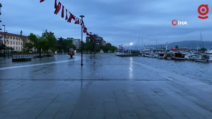 Eceabat açıklarında 4,2 büyüklüğünde deprem meydana geldi