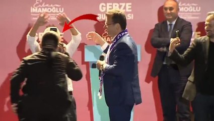 İmamoğlu, Kılıçdaroğlu'na tıpatıp benzeyen adamı görünce sahneye çıkardı: Gizli gizli dinliyor zannettim
