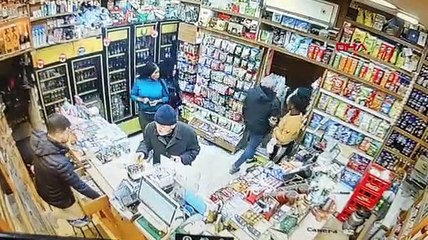 Beyoğlu'nda büfeye silahlı saldırı