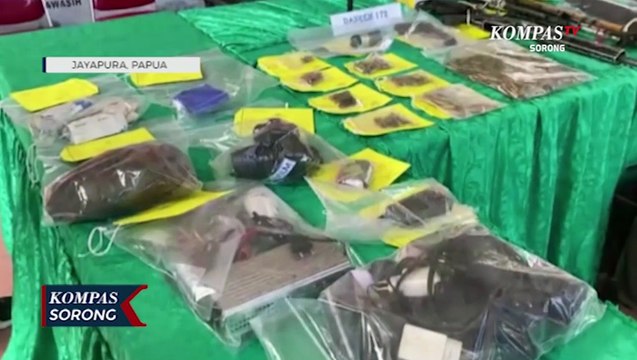 Satgas Damai Cartenz Tangkap 31 Anggota KKB Serta 13 Senpi