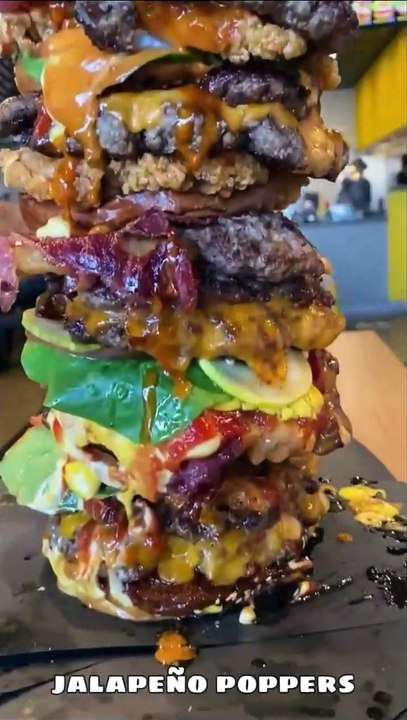 14LB UNBEATEN BURGER CHALLENGE ($300) BIGGEST BURGER CHALLENGE EVER  #foodchallenge #toronto #Burger