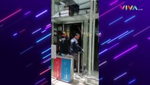 Penampakan Celah Maut Lift Bandara Kualanamu