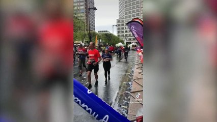 Mum trained for marathon in just four months after ex said she "wouldn't be able to do it"