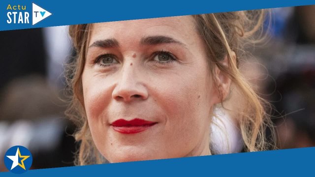 C’est dégueulasse ! Elle nous fait passer pour des sala*ds : un participant de LOL, qui rit, sort