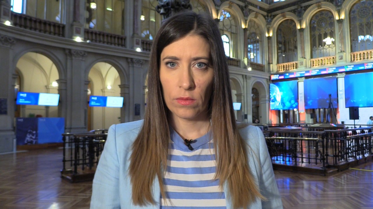 El Ibex 35 cae el 0,85 % tras la apertura de este jueves y pierde los 9.000 puntos