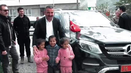 Vali Hacıbektaşoğlu, köy sakinleriyle bir araya geldi