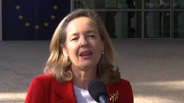 Nadia Calviño destaca que los datos de abril confirman la aceleración de creación de empleo