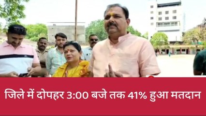 वोटिंग अपडेट: झाँसी में चुनाव मतदान जारी, जानें 03 बजे तक का वोटिंग प्रतिशत
