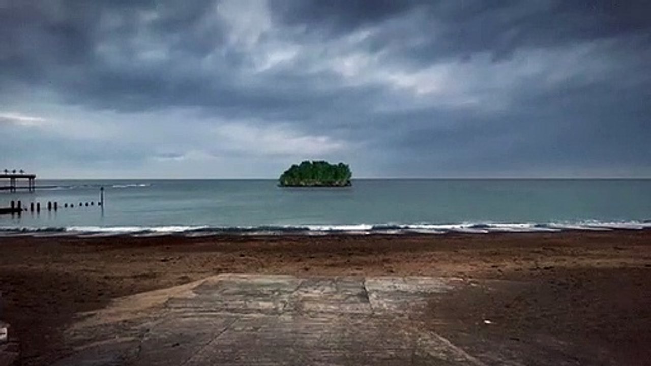 Mysterious "island" appears off Aberystwyth coast