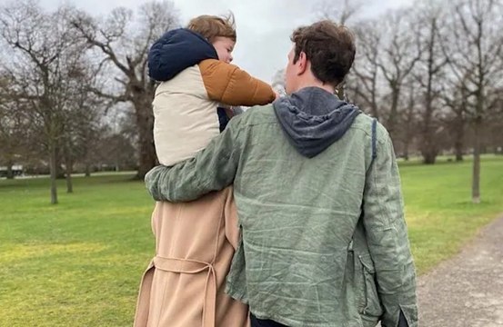La princesa Eugenia comparte una foto inédita de su hijo August para celebrar el cumpleaños de su marido, Jack Brooksbank