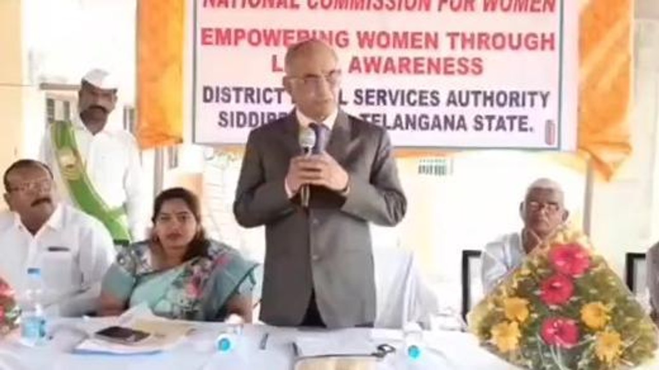 సిద్దిపేట: అందరూ చట్టానికి లోబడి జీవించాలి..