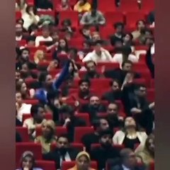 Oğuzhan Uğur, kendisine bağıran seyirciyi böyle uyardı: "Bir daha sesini bu şekilde yükseltirsen..."