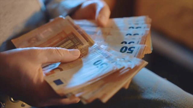 La Bce alza i tassi d'interesse di 25 punti base