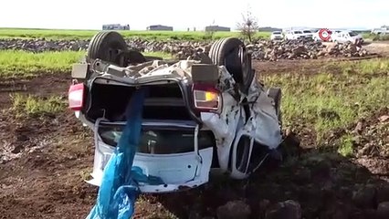 Hasta taşıyan araç otomobille çarpıştı, şarampole uçtu: 4 yaralı