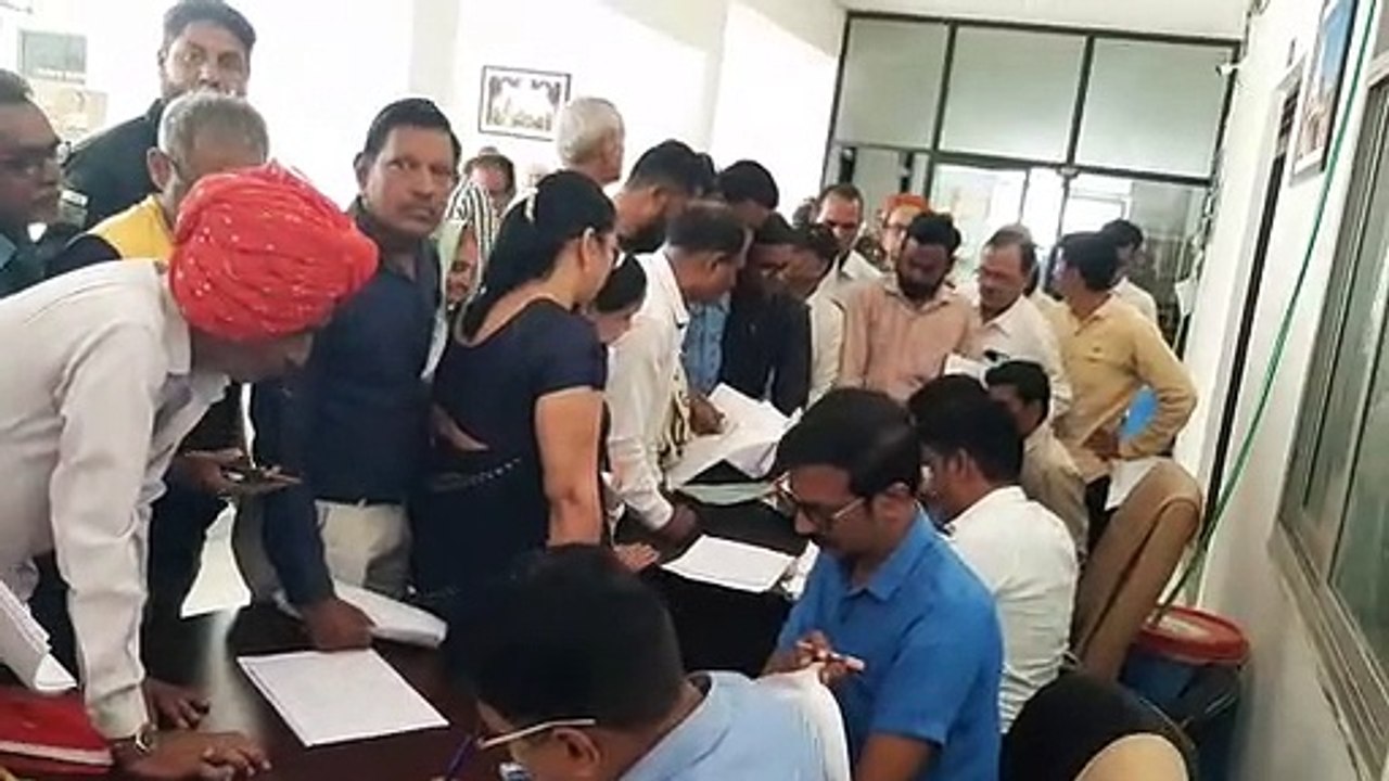 कलेक्टर की बड़ी कार्रवाई, हिस्ट्री शीटर के कब्ज...