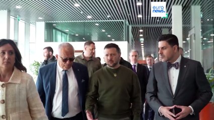 Zelenskyy pede em Haia "justiça em larga escala"
