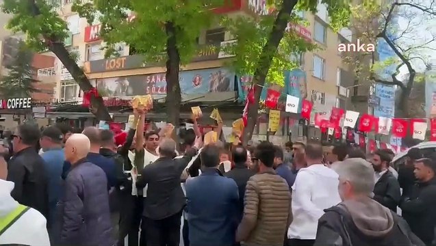 Ankara, Yüksel'de, bağımsız milletvekili adayı Güneş Gümüş'ün ve CHP'nin seçim çalışmasına saldırı yapıldı