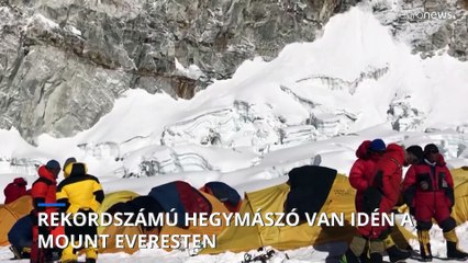 Minden korábbinál többen vágnak neki idén a Mount Everest megmászásának