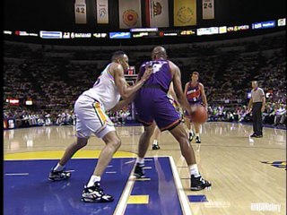 This Date in NBA History: Charles Barkley Career-High 56pts in 1994