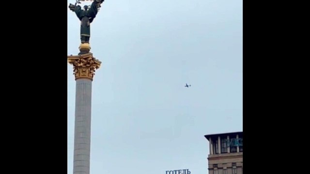 Ucraina, abbattuto drone 'impazzito' su Kiev - Video