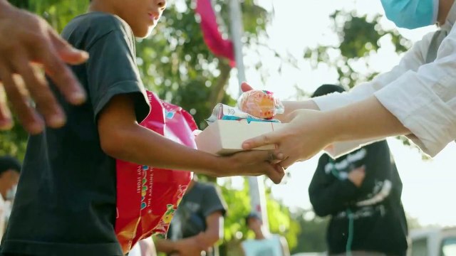 Madre Teresa_ No hay amor más grande - Tráiler español -