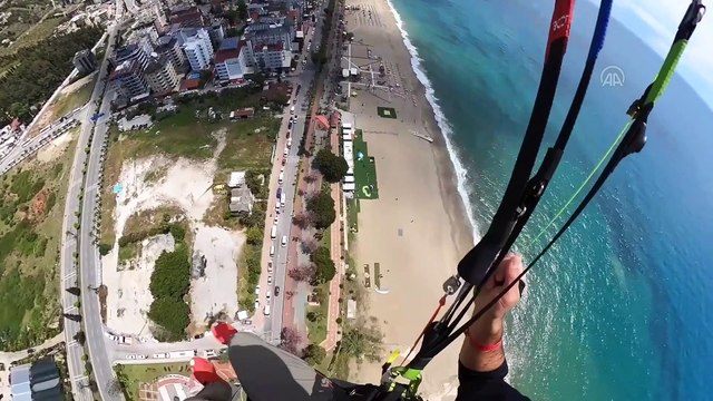 ANTALYA - Dünya Yamaç Paraşütü Hedef Şampiyonası, Alanya'da başladı