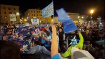 I tifosi del Napoli in festa a Livorno (Video Novi)