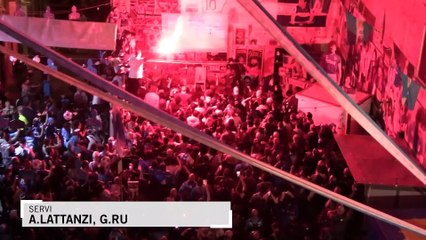 Napoli, il gol di Osimhen accende i Quartieri Spagnoli: festa in piazza e sui balconi