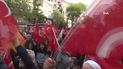 İçişleri Bakanı Soylu: "Bay Bay Kemal'e Togg arabasını verelim de arka iki tarafına Selo ile Apo'yu mu oturtsun?"