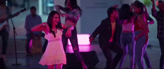 Gumraah (Official Trailer) Aditya Roy Kapur, Mrunal Thakur _ Vardhan Ketkar _ Murad K, Bhushan Kumar