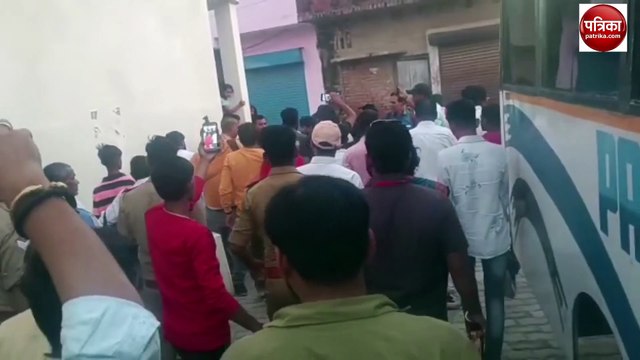Nikay chunav 2023: सपा प्रत्याशी डीएम कार्यालय पहुंचे, लगाया गंभीर आरोप