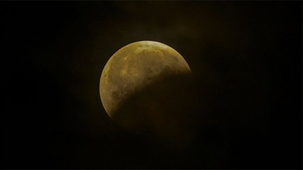 Chandra Grahan 2023 LIVE: चंद्रग्रहण 2023 Live Stream कहां दिखाई देगा | Boldsky