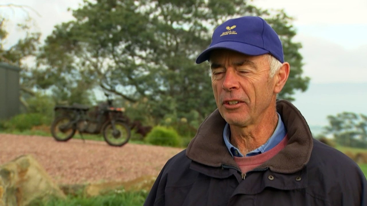 Farmers ditch diesel for electric tractors to reduce environmental footprint