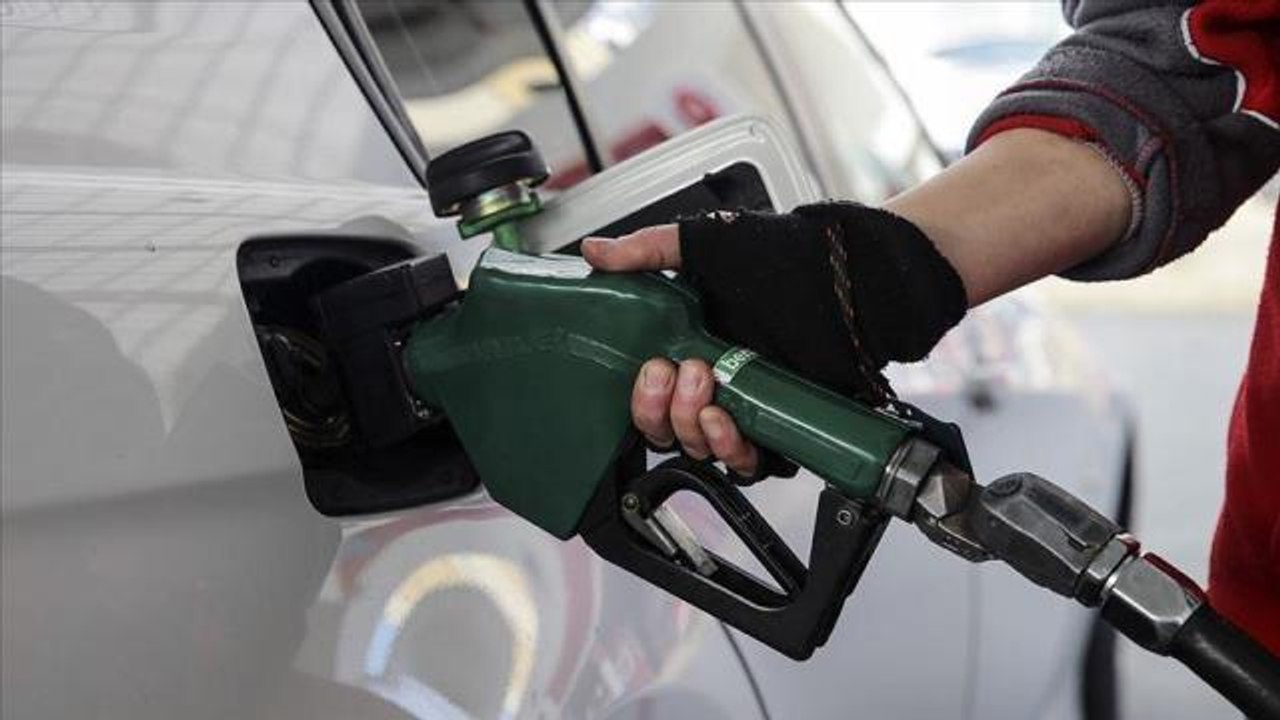 Benzin indirimi var mı? Benzine indirim geldi m...