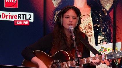 LIVE - Jain interprète "The Fool" dans #LeDriveRTL2 (04/05/23)